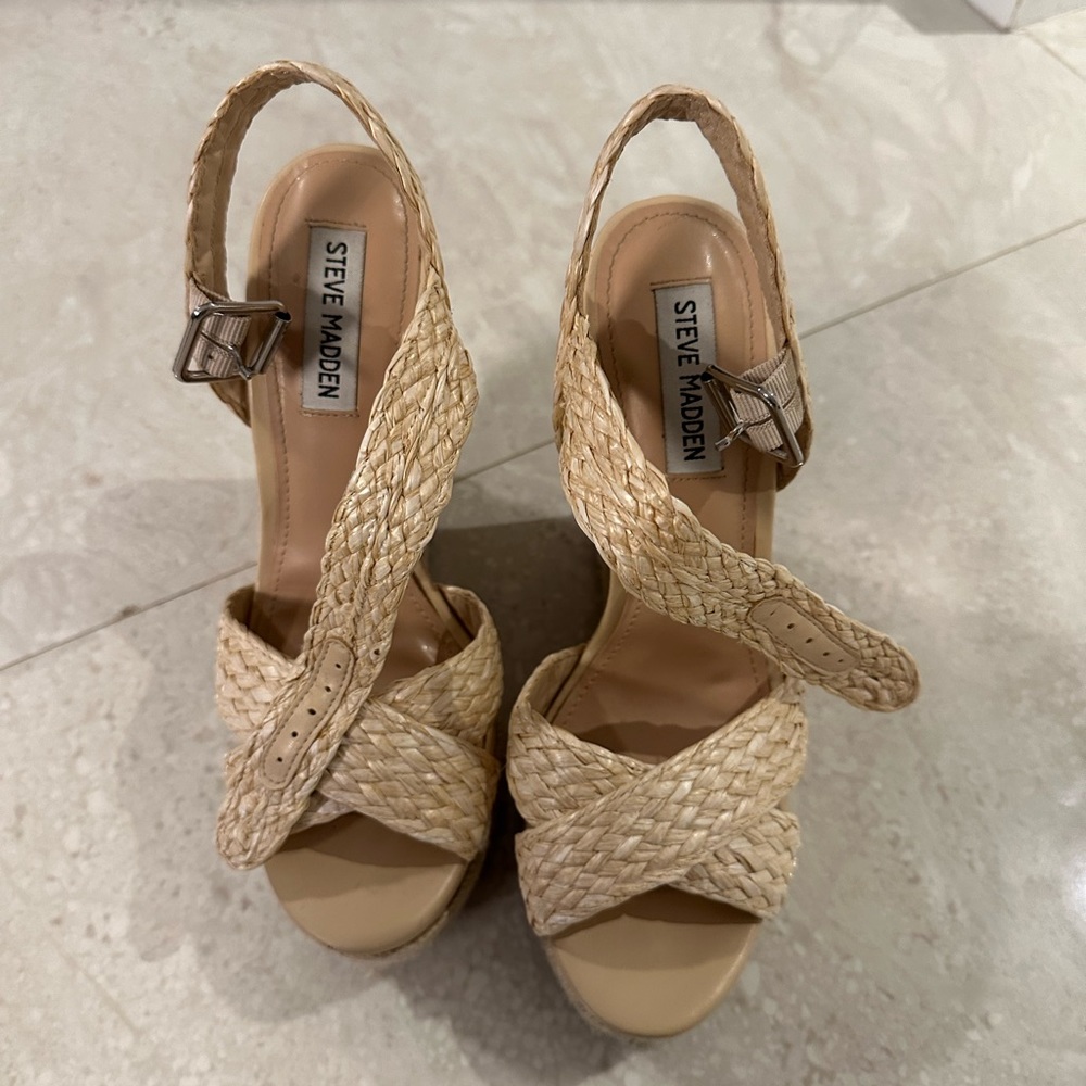 Steve Madden wedges